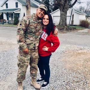 Meet your Posher, Abigail